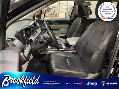 2023 Kia Carnival MPV LX Seat Package