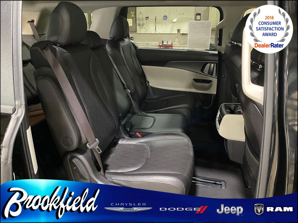 2023 Kia Carnival MPV LX Seat Package